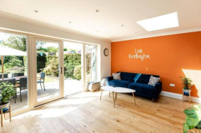 NORTH BEACH HOUSE - 3 Bedroom Fully Equipped Spacious House Perfect for Family Getaways in Bridlington